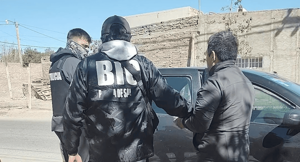 Investigaban robos en Rivadavia y hallaron armas y marihuana en Chimbas