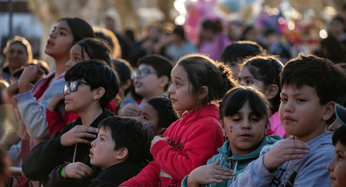 Capital no para: tras Concepción, las plazas de Trinidad festejaron el Mes del Niño. Capital no para: tras Concepción, las plazas de Trinidad festejaron el Mes del Niño.