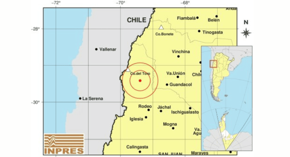 el epicentro se localizó a 37 kilómetros al noreste de Colangüil