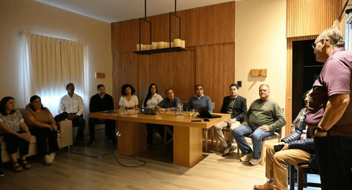 Formación y proveedores: Iglesia y Enaex proyectan oportunidades para la comunidad