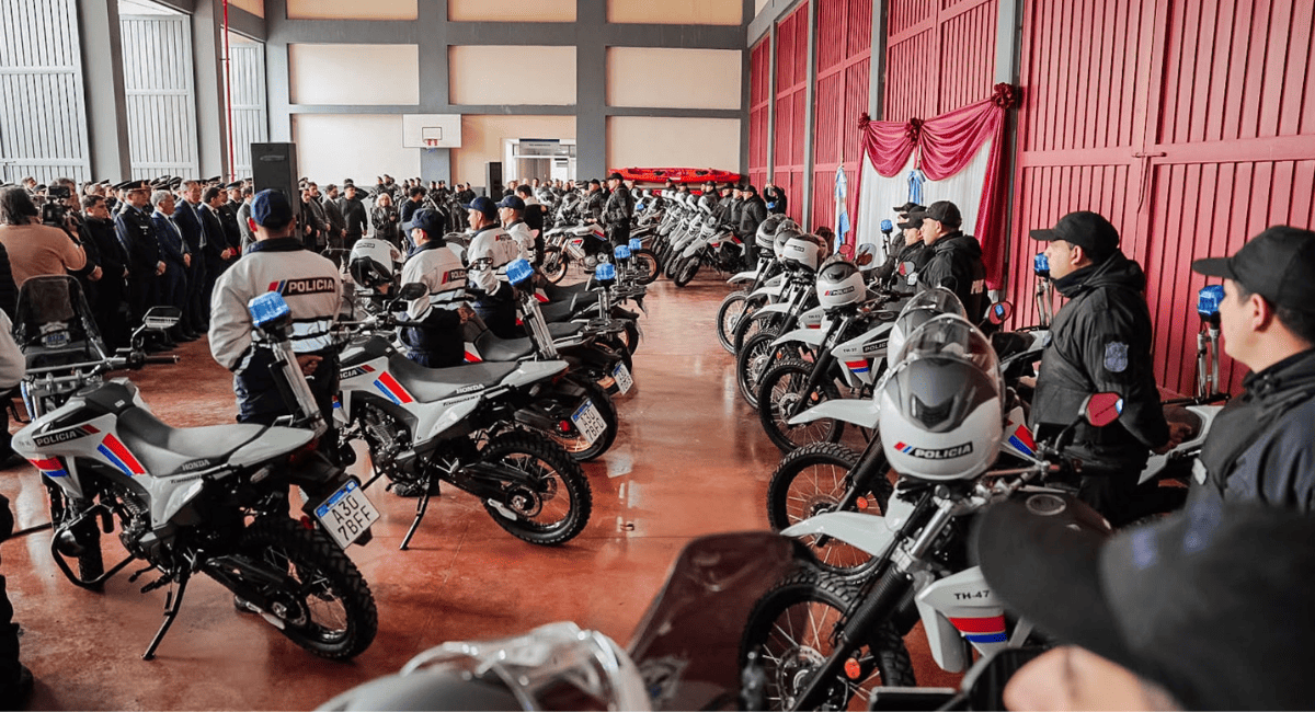 ¡Más patrullaje en San Juan! Sumaron 36 motos 0km y capacitan a la Policía con pistolas Tase