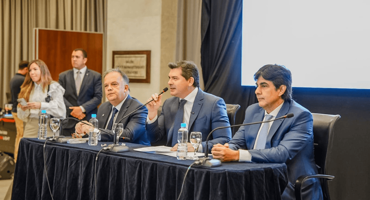Primera obra financiada con el Bono San Juan: Orrego presentó la autopista de la Ruta Nacional 20
