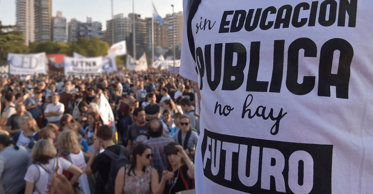 Conflicto universitario en aumento: paro nacional de 48 horas confirmado este 27 y 28 Conflicto universitario en aumento: paro nacional de 48 horas confirmado este 27 y 28