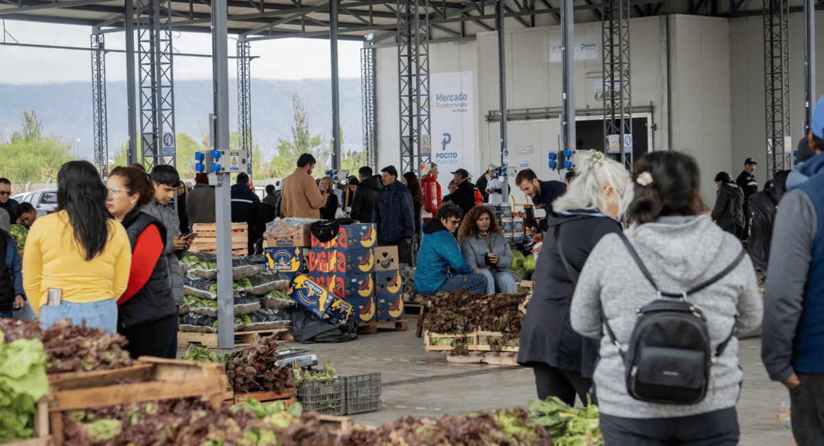 Pocito inauguró su esperada Feria Frutihortícola departamental Pocito inauguró su esperada Feria Frutihortícola departamental