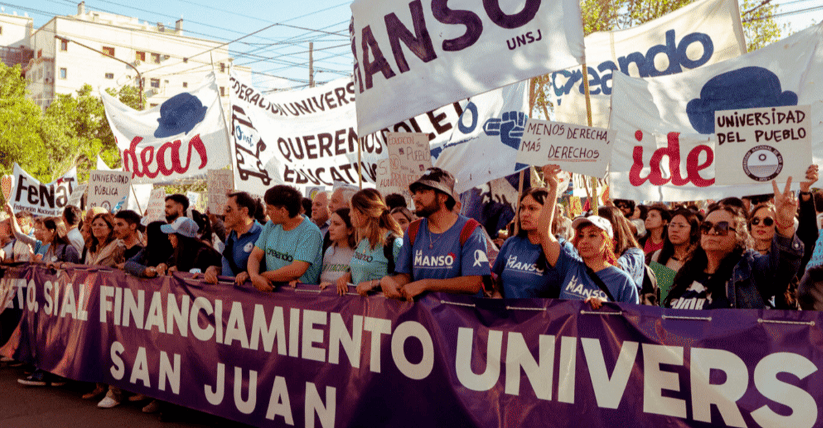 Fracasó la paritaria universitaria: los gremios rechazaron el 3% y convocaron a paro y marcha federal Fracasó la paritaria universitaria: los gremios rechazaron el 3% y convocaron a paro y marcha federal