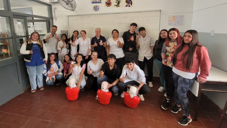 429012c4f72d947aff2e94e477b0e618_L.jpg La formación en RCP llegó a escuelas de Jáchal y continúa en Calingasta