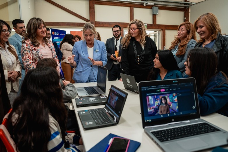 Estudiantes de 11 escuelas secundarias de la provincia participan de proyectos de innovación pedagógica en el marco de la Red de Secundarias Innovadoras