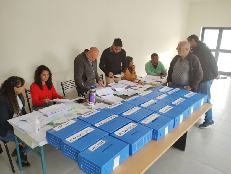 50f78c893ab6ec8929671f1148c3adfd_L.jpg Usuarios de Hidráulica elegirán nuevos representantes este domingo 25 de Octubre
