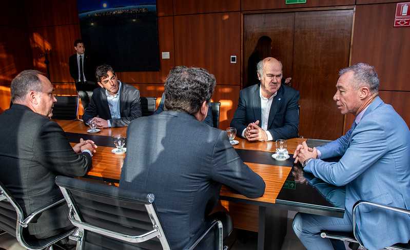 El vicegobernador de San Juan, Fabián Martín, recibió la visita institucional del secretario de Agricultura, Ganadería y Pesca de la Nación, Sergio Iraeta