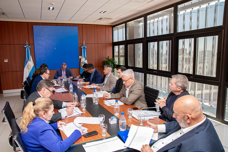 Los presidentes de los bloques que integran la Cámara de Diputados mantuvieron una reunión de Labor Parlamentaria, encabezada por el vicegobernador de la provincia y presidente nato de la Cámara, Fabián Martín