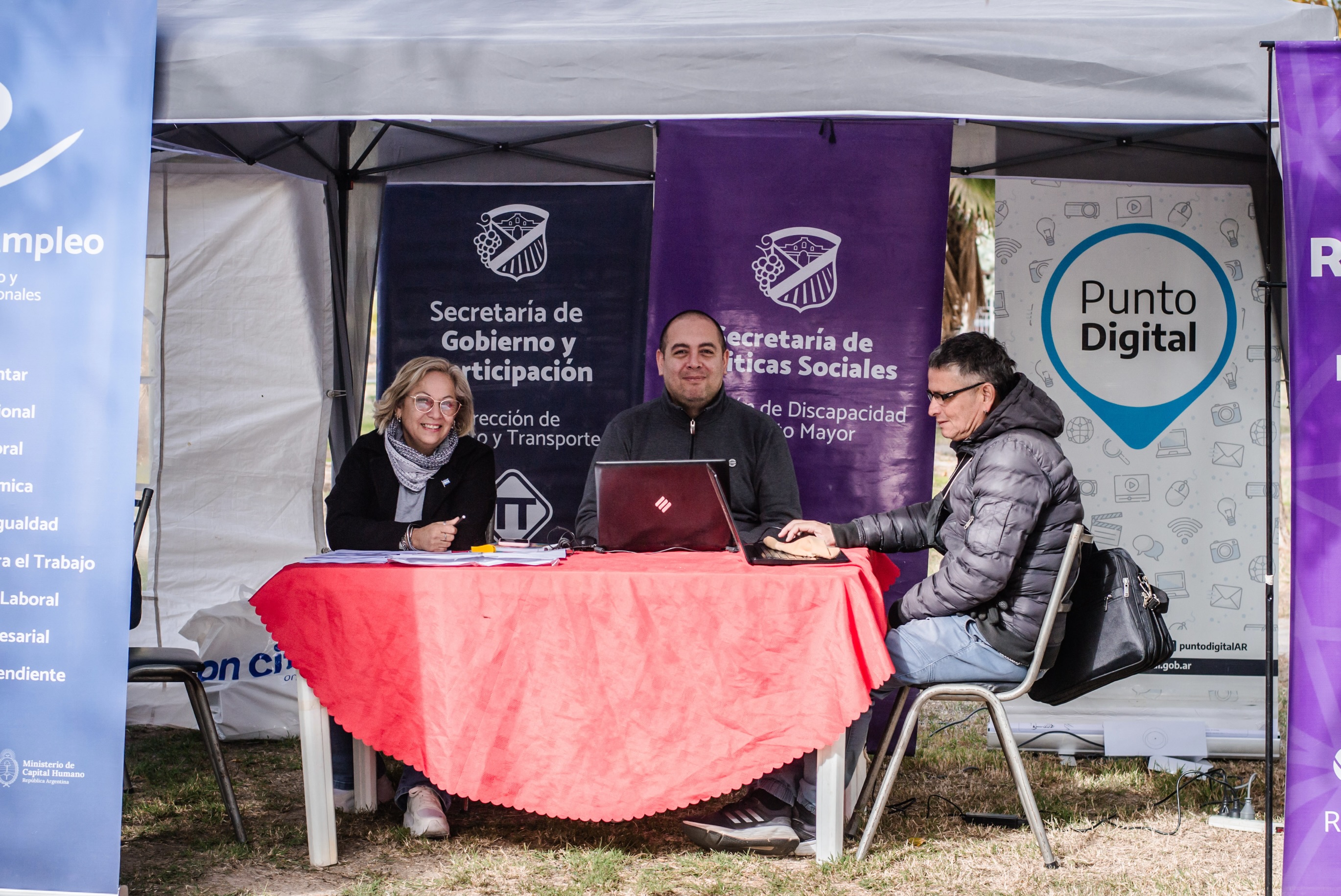 La municipalidad de Caucete continua recorriendo diferentes puntos del departamento con el Operativo Punto de Gestión junto a la Secretaría de Gobierno