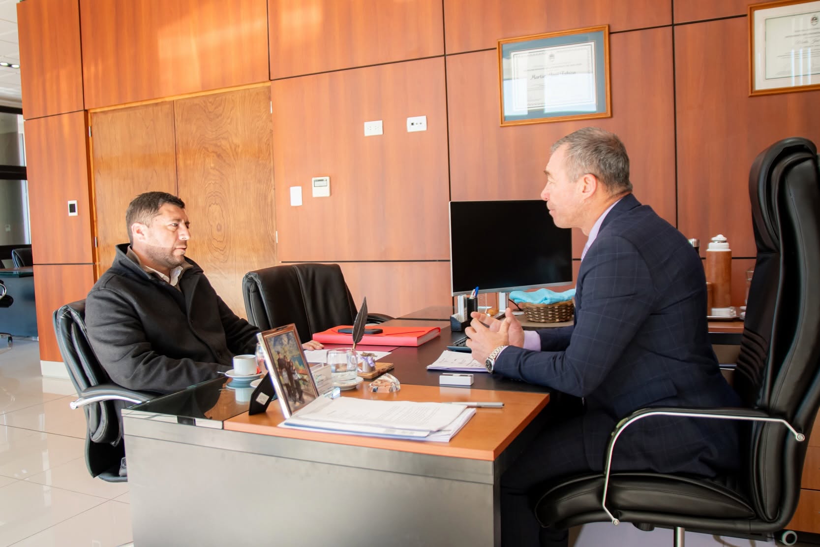 El Secretario de Gobierno del municipio de Valle Fértil, Francisco Flores, fue recibido por el vice gobernador de la provincia, Fabián Martin