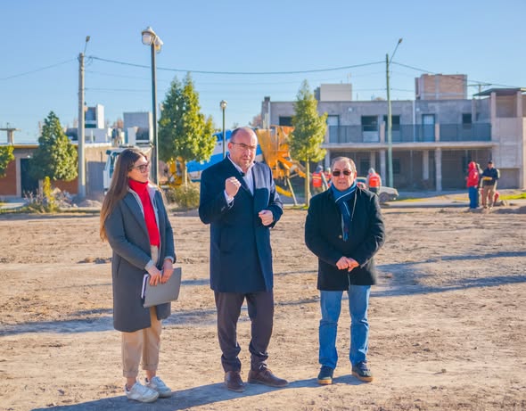La gestion del intendente Sergio Miodowsky continua ejecutando más obras para seguir transformando Rivadavia.