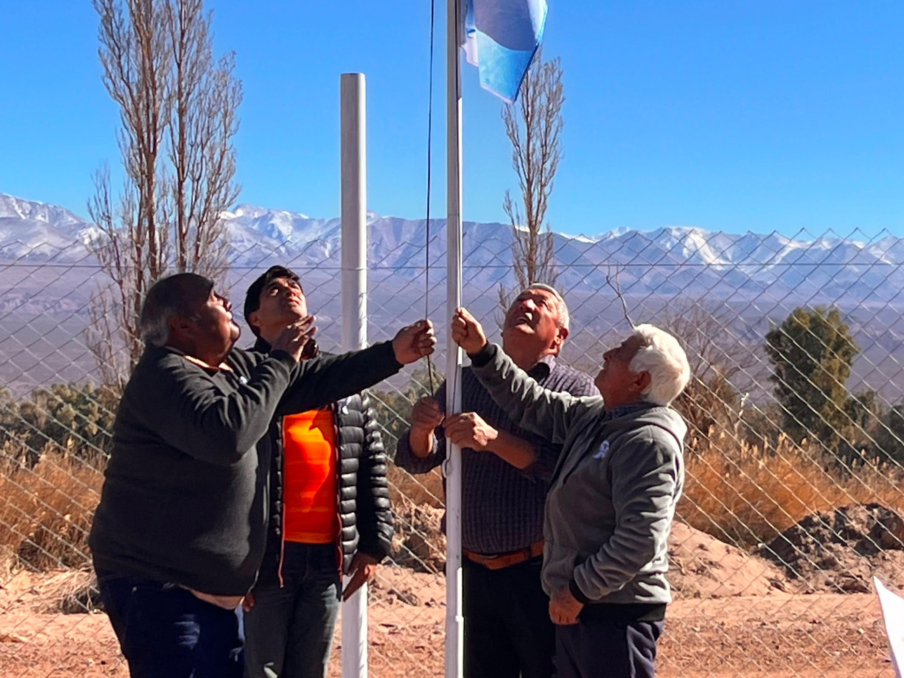 El intendente Sebastian Carbajal acompaño  al Club Deportivo Los Andes en la inauguración del cierre perimetral y su sede social