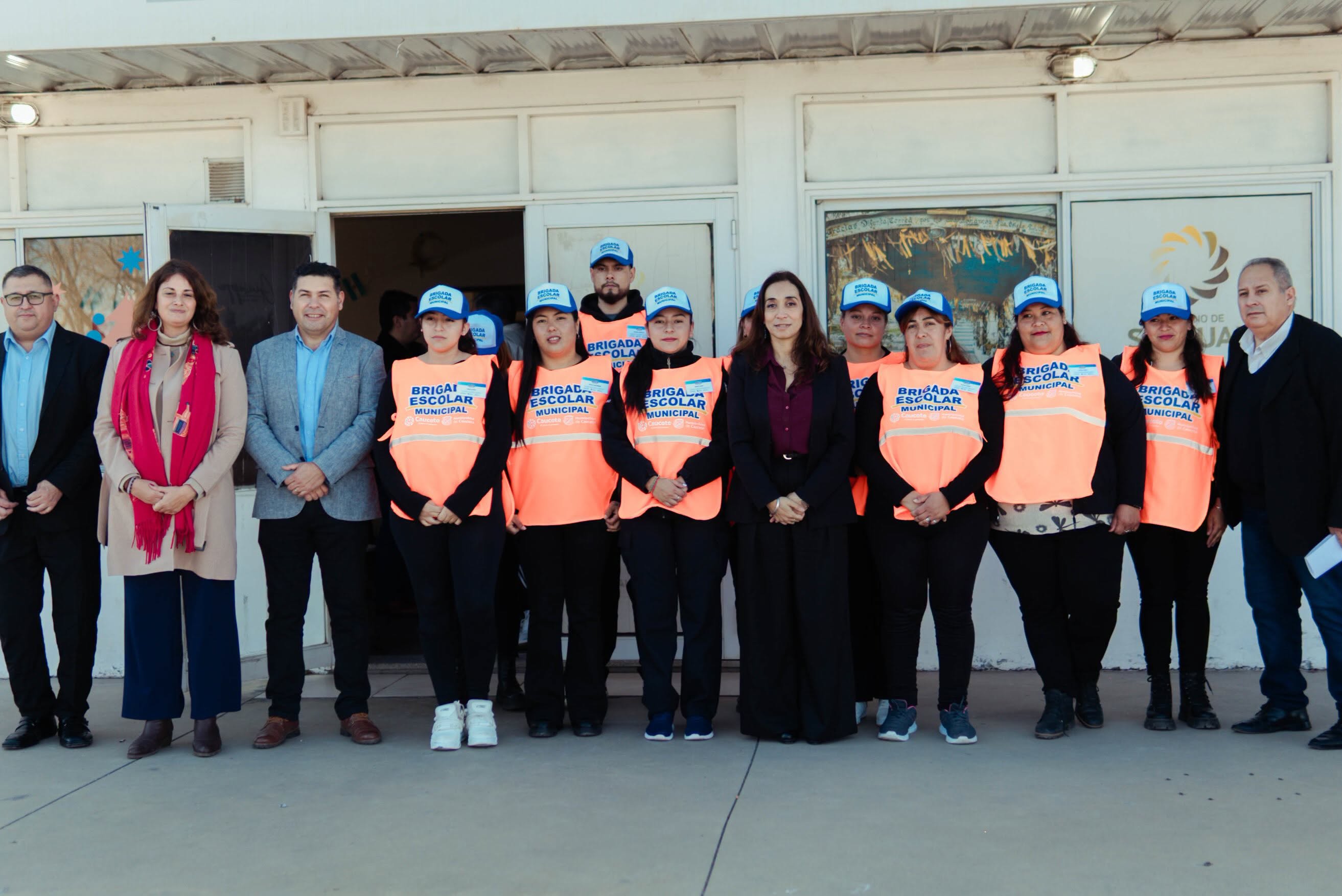 Con el objetivo de cuidar a los chicos del departamento,la intendenta Romina Rosas presento la Brigada Escolar Municipal,para estar también presentes en esos momentos cotidianos donde más lo necesitan.