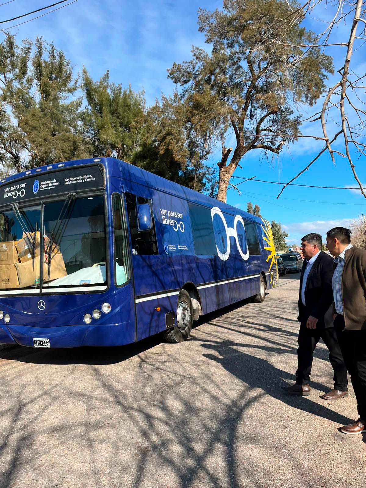 Sarmiento recibió el operativo «Ver para Ser Libres» con una gran convocatoria en Colonia Fiscal y Cochagual Sur.