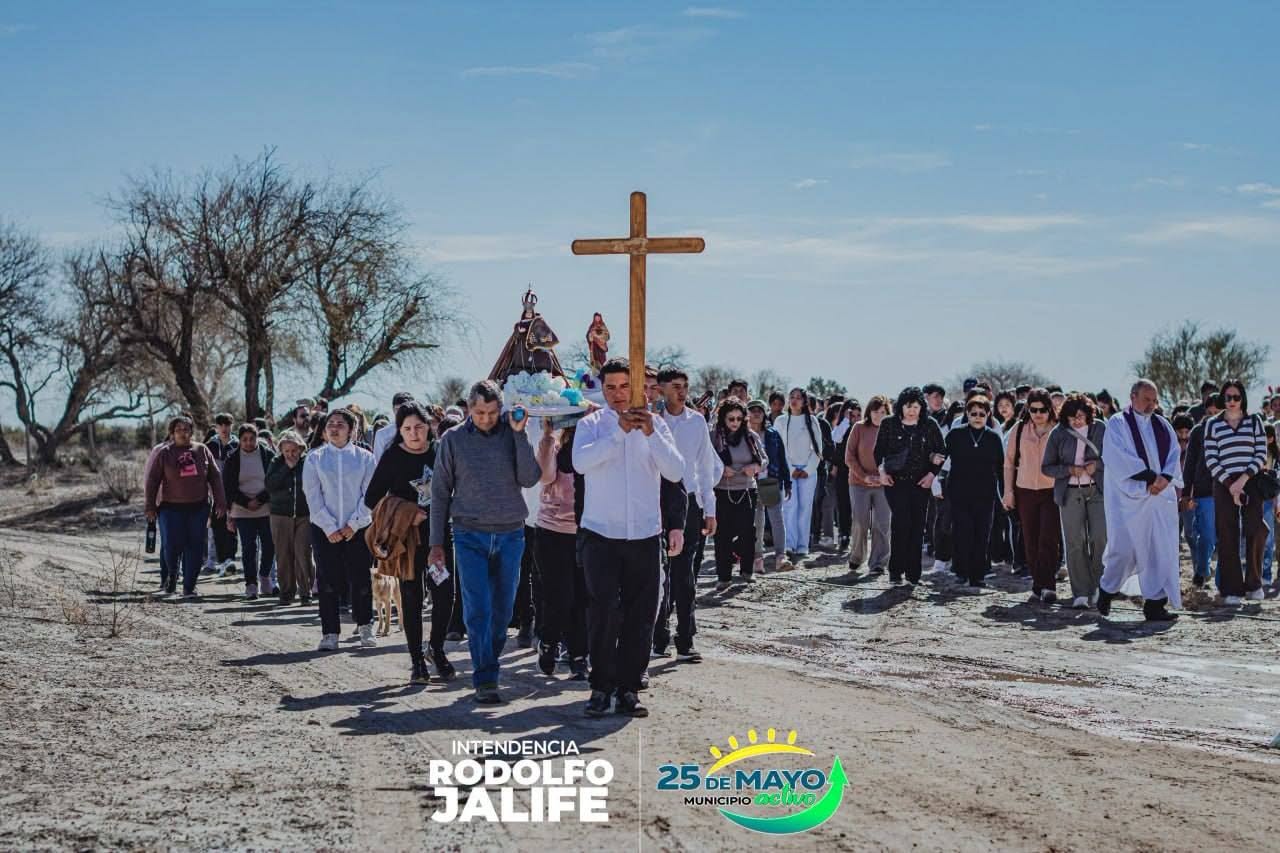 El intendente Rodolfo Jalife participó de la Fiesta Patronal en honor a la Virgen del Carmen, celebrada en la localidad de Punta del Agua