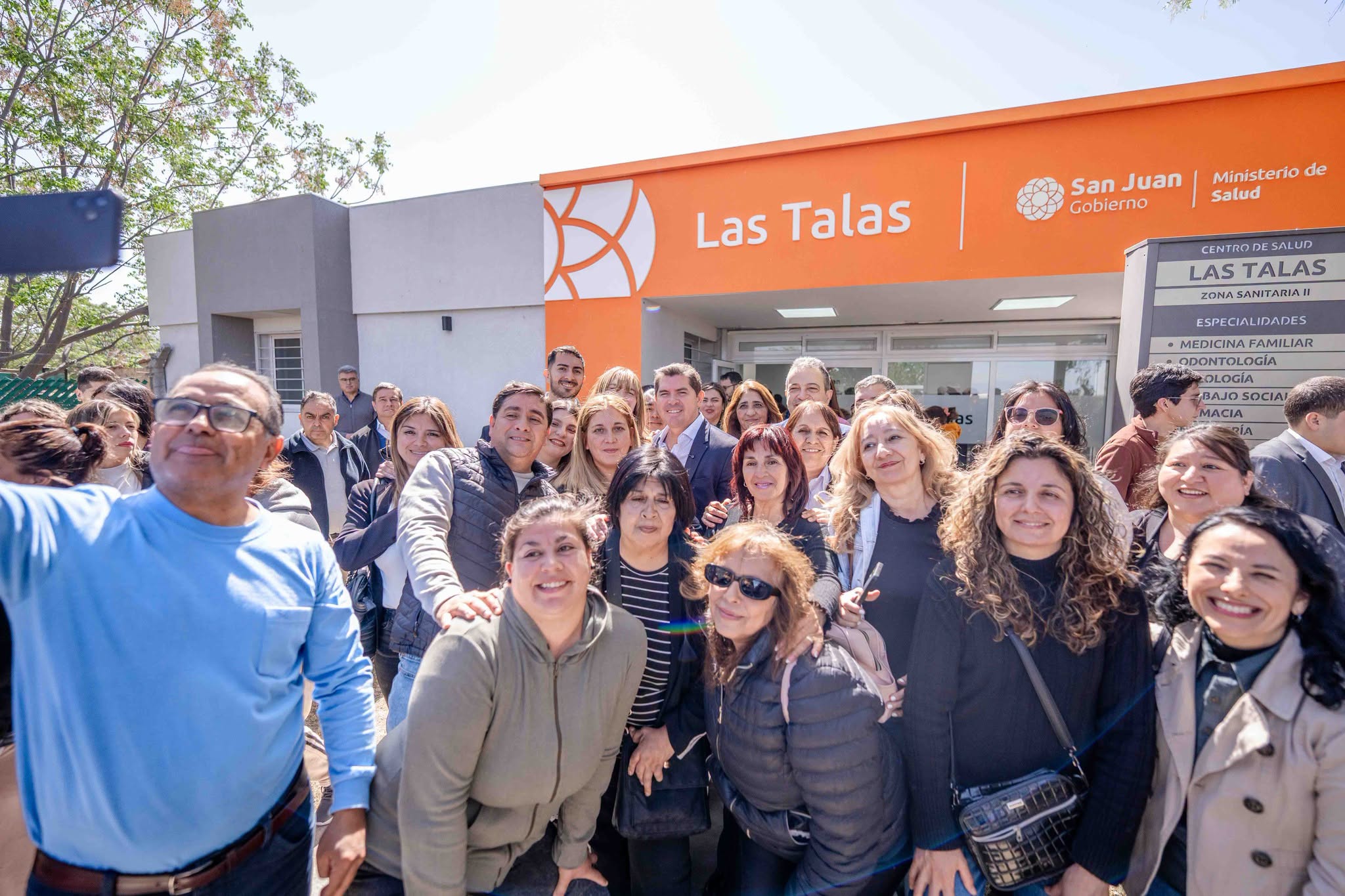 El gobernador de San Juan, Marcelo Orrego, encabezó la inauguración de las obras de ampliación y renovación integral del Centro de Atención Primaria de la Salud (CAPS) Las Talas, ubicado en el departamento Caucete.