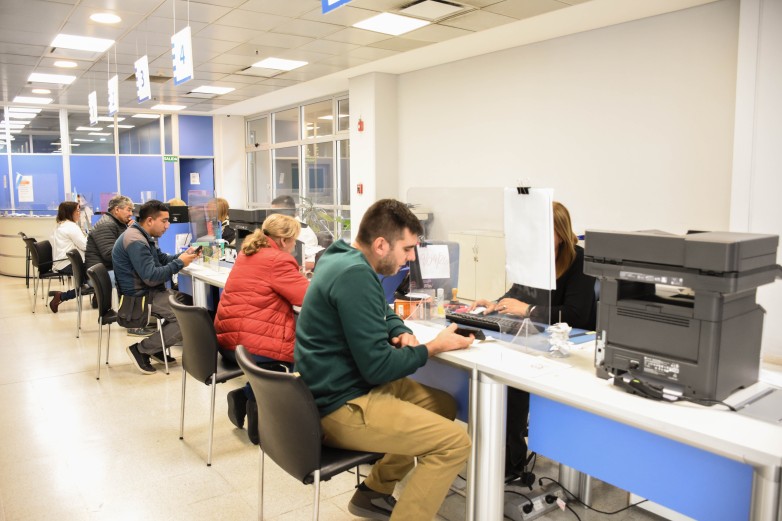 El Ministerio de Gobierno dio a conocer  las formas de pago para abonar el trámite de DNI y Pasaporte