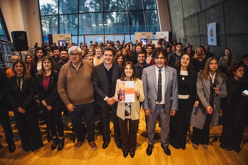 La intendente de la Ciudad de San Juan, Dra. Susana Laciar, encabezó el acto de entrega formal del Plan Estratégico de la Ciudad de San Juan, diseñado por los vecinos