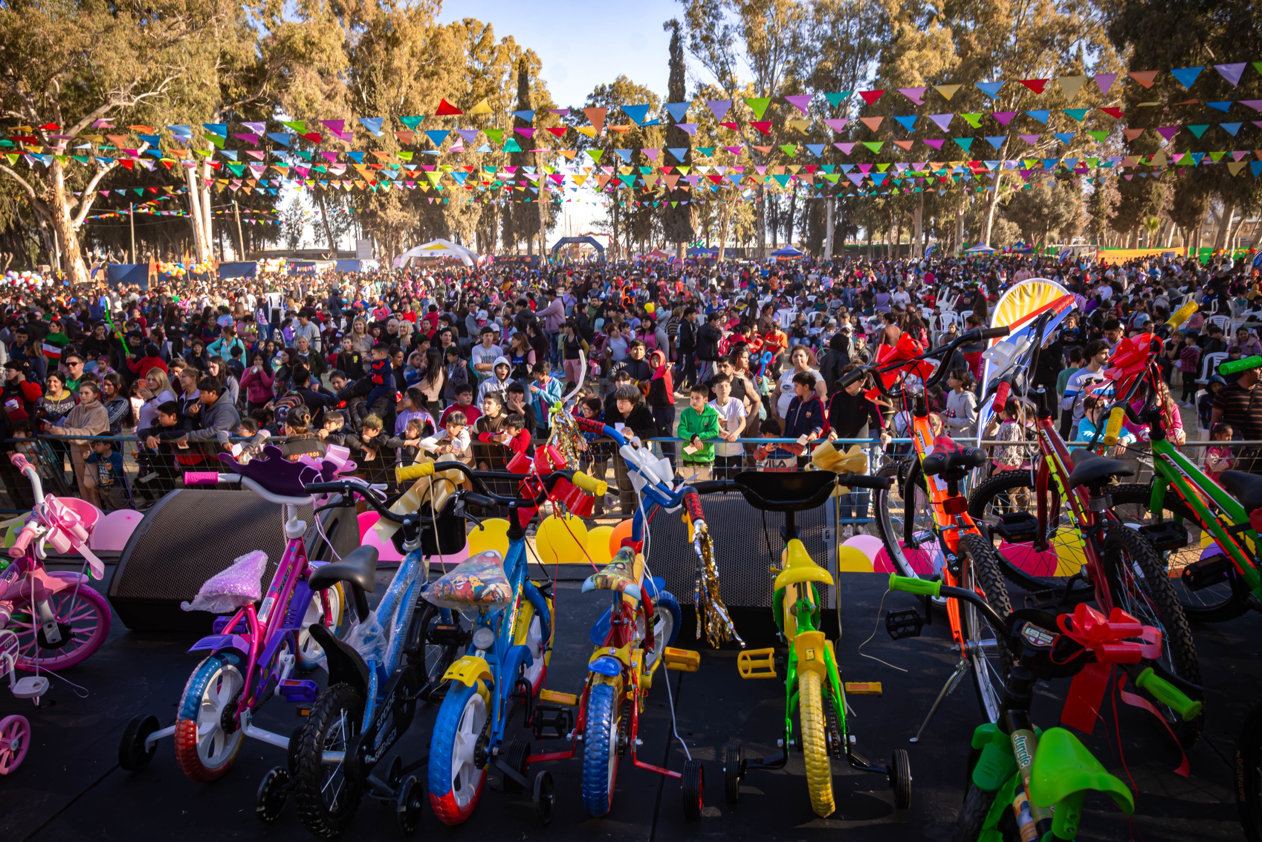 Santa Lucía se prepara para vivir una nueva gran fiesta familiar por el Día del Niño con  entrada  libre y gratuita y  transporte gratuito desde distintos puntos del departamento.