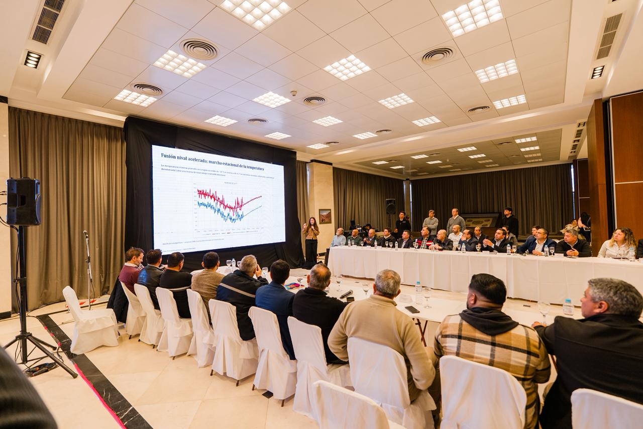 El Gobierno de San Juan sumó a los municipios de toda la provincia al Comité de Emergencia, en el marco de las acciones preventivas que se llevan adelante ante los pronósticos climáticos y la posibilidad de lluvias que puedan generar crecientes.