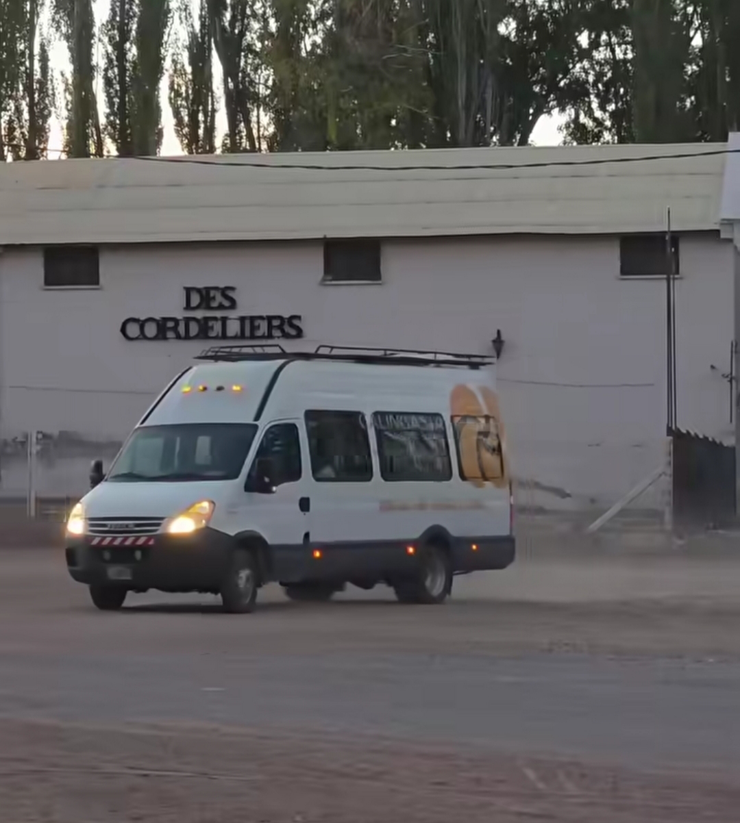 Desde la Municipalidad de Calingasta, por iniciativa del intendente  Sebastián Carbajal, se continúa fortaleciendo el acompañamiento a quienes apuestan por capacitarse y seguir creciendo.