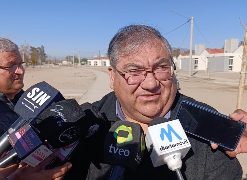 Trabajando con lo diagramado para este 2026,la gestión del intendente David Domínguez, avanza con las obras en diferentes frentes del departamento de Ullum.
