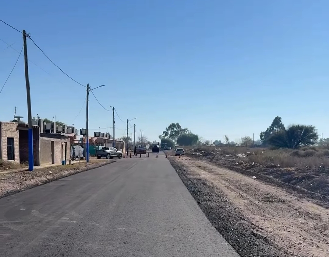 La gestion del intendente Daniel Banega hizo posible la llegada del pavimento  a Alto de Sierra
