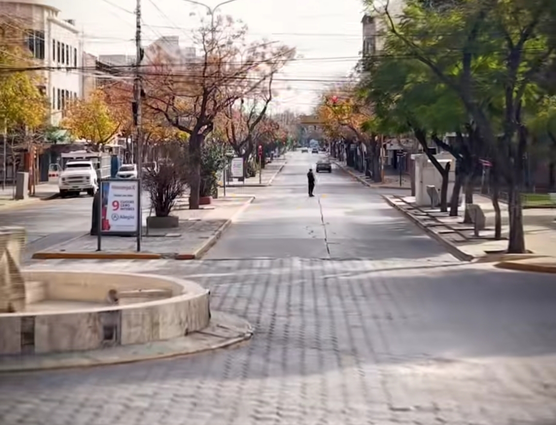 La gestión de la intendenta Susana Laciar continua  con la repavimentación en la Ciudad.