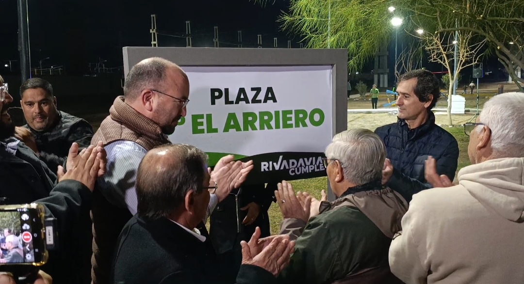 Miodowsky inauguró la remodelación integral de la Plaza El Arriero en Marquesado