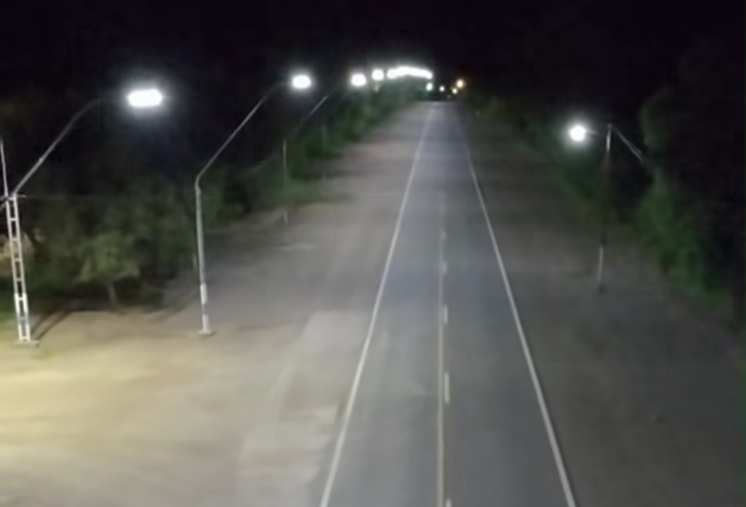 El municipio de Calingasta invierte en más iluminación para los diferentes barrios y localidades del departamento.