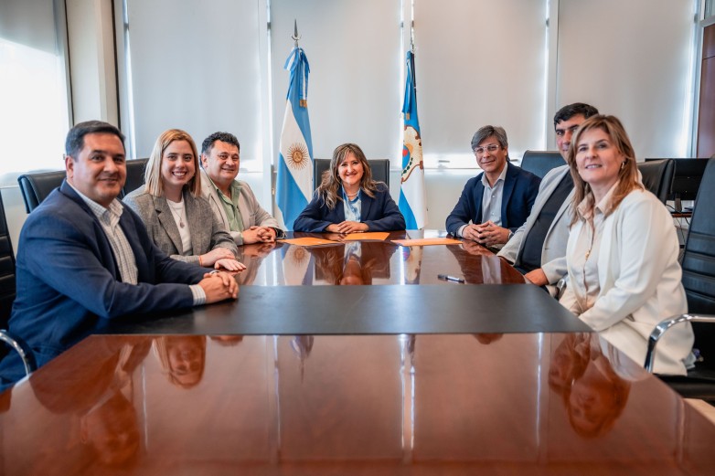 Educación y una empresa de ingeniería desarrollarán experiencias educativas