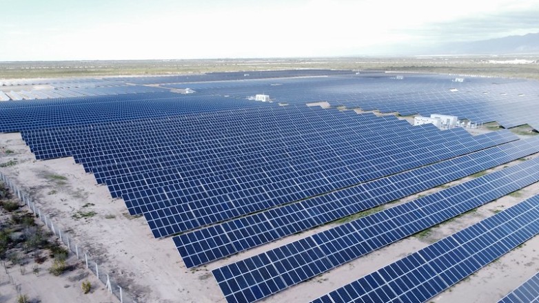 La provincia de San Juan combina alta radiación solar y potencial cuprífero, dos condiciones que ganan peso en el nuevo mapa energético global.