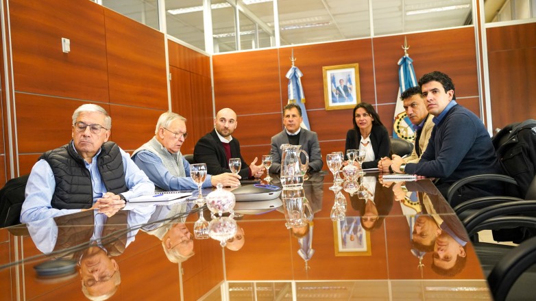 San Juan y Chile coordinan estrategias para potenciar la conectividad y el desarrollo regional