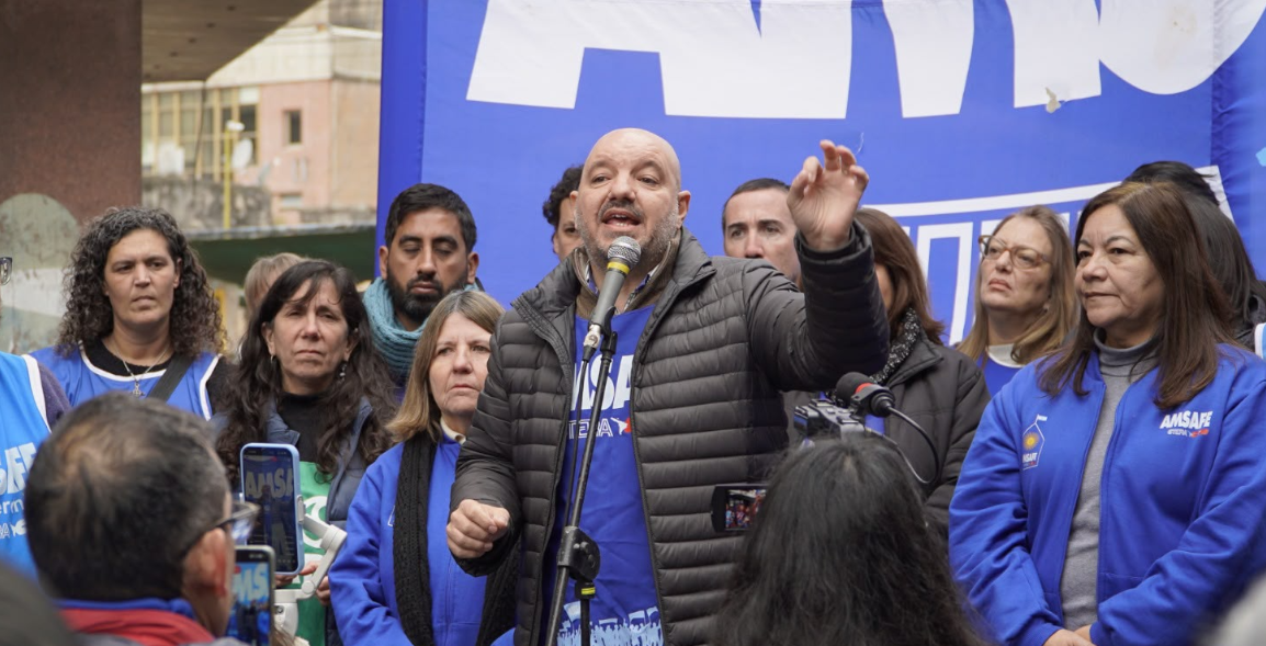 AMSAFE profundiza el conflicto docente con un petitorio provincial para derogar la reforma previsional