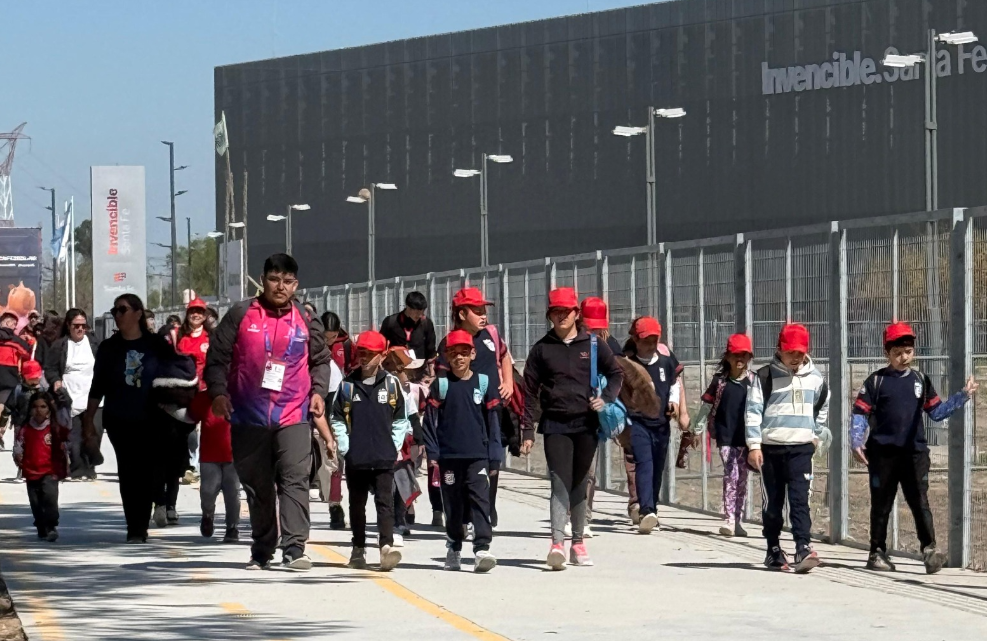 Santa Fe se transforma en un aula abierta: más de 16.500 alumnos ya visitaron la ciudad por los Juegos Suramericanos