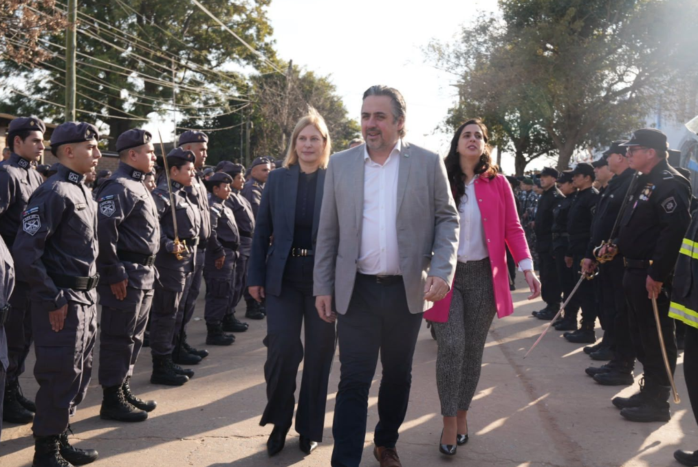 El Gobierno santafesino reconoció la labor penitenciaria y prometió la mayor expansión carcelaria de su historia