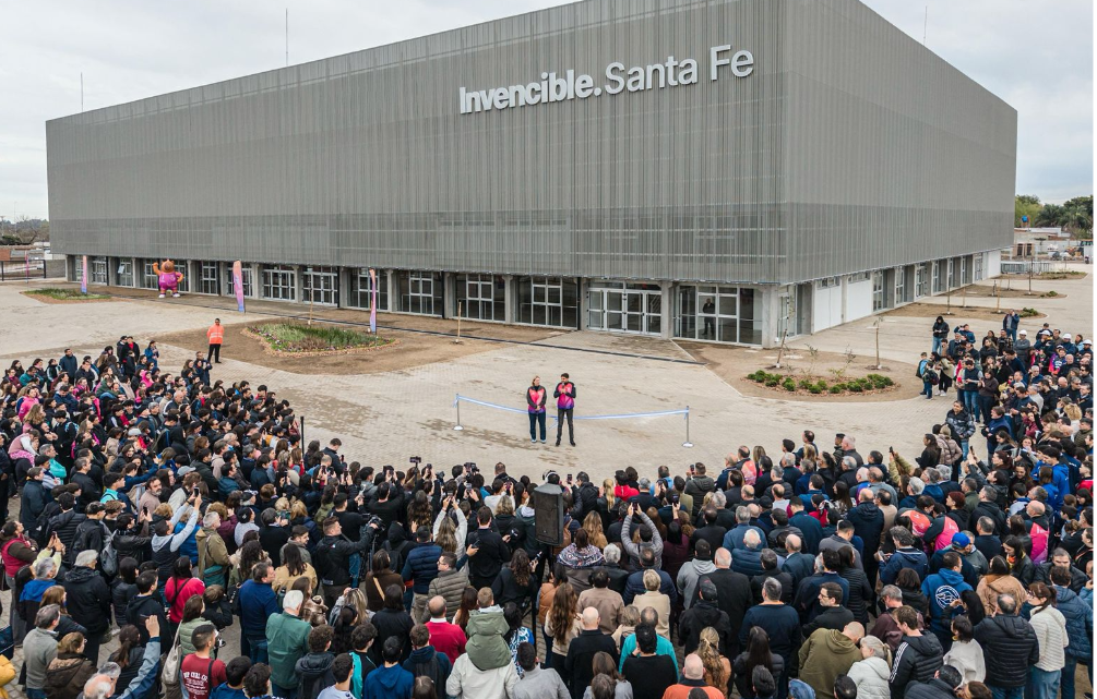 Pullaro inauguró el estadio «Invencible Santa Fe»: “La Provincia avanza en los valores del deporte para construir una sociedad mejor”