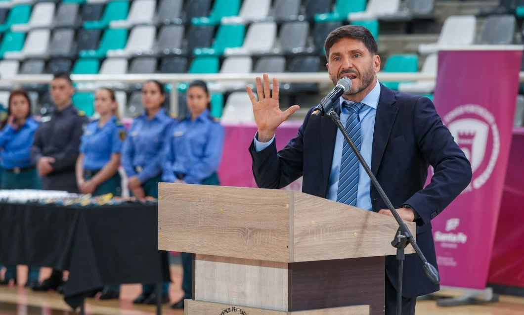 Pullaro apuntó contra el “garantismo bobo” y defendió el control de las cárceles para bajar el delito
