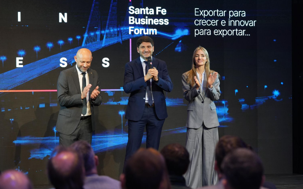 Pullaro inauguró el Foro de Inversiones: «Queremos mostrarle al mundo nuestros talentos»