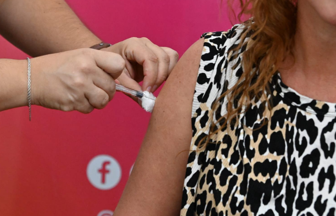 Campaña antigripal: Santa Fe ya vacunó a más de 430.000 personas y la cobertura creció un 21 %