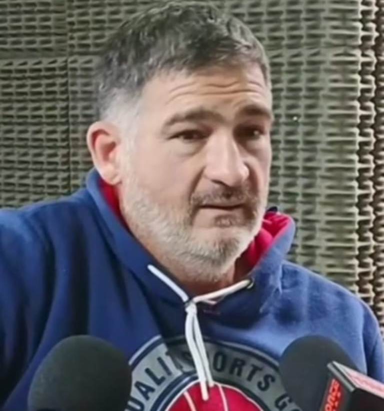 Repudio total a “Pepita la pistolera” de Las Toscas que le ejecutó tres impactos de arma de fuego a un trabajador de Horizonte multimedios de la ciudad norteña. Repudio total a “Pepita la pistolera” de Las Toscas que le ejecutó tres impactos de arma de fuego a un trabajador de Horizonte multimedios de la ciudad norteña.