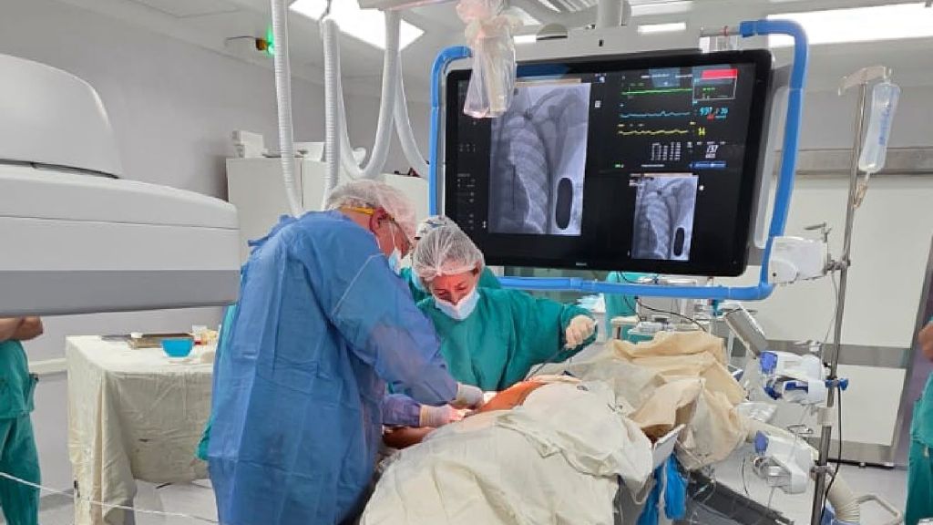 El Hospital Alassia realizó una compleja intervención cardíaca a un paciente de 14 años y ya fue dado de alta.