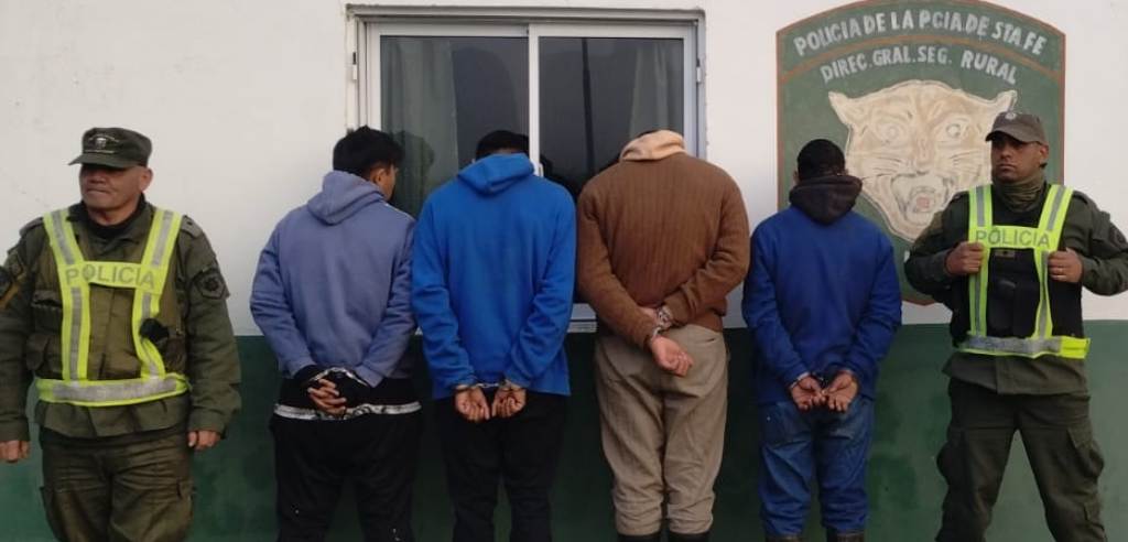“Los Pumas” de San Javier, abortaron la comisión de un delito y detuvieron a cinco delincuentes rurales.