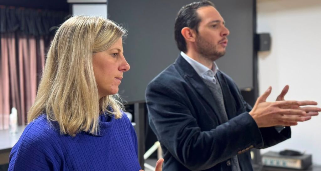 La municipalidad de Villa Ocampo, realiza un nuevo operativo, en el marco de la LEY PIERRI, para la regularización dominial.