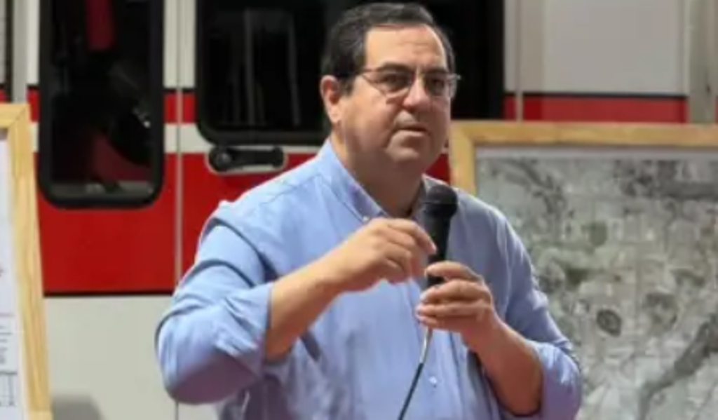 “Volví con tristeza y mucha bronca; una vez más, nuestro norte queda postergado de las grandes obras”, manifestó Enri Vallejos.