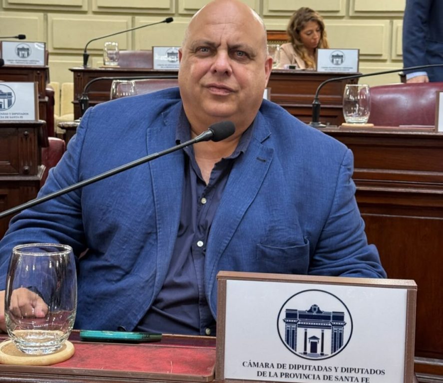 Es Ley la protección de la Salud Mental y la prevención de Adicciones en los ámbitos laborales de Santa Fe.