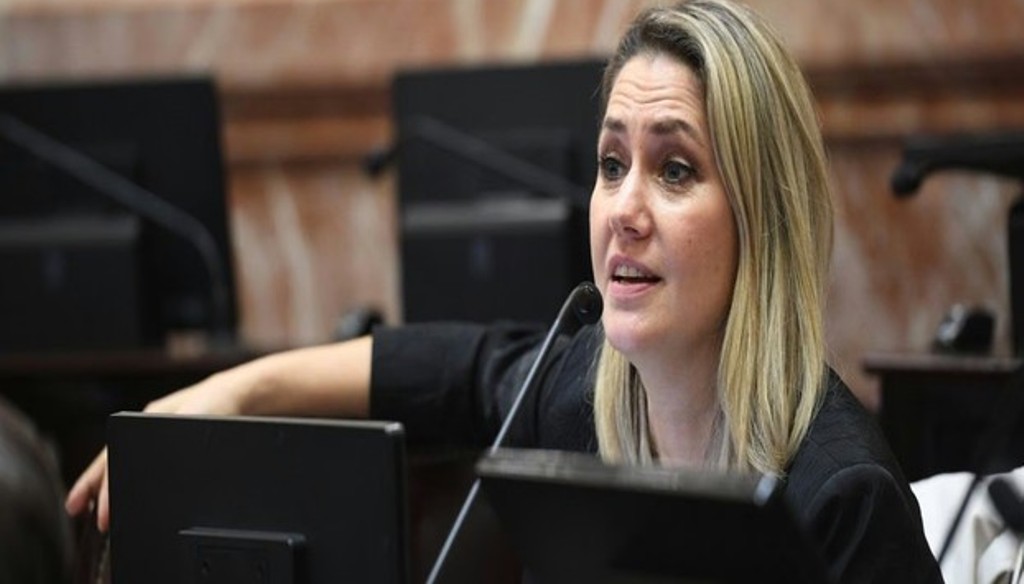 “A partir de éste momento, Estanislao López es oficialmente Héroe Nacional”, manifestó  Carolina Losada, coincidiendo con  Juan Pablo Poletti