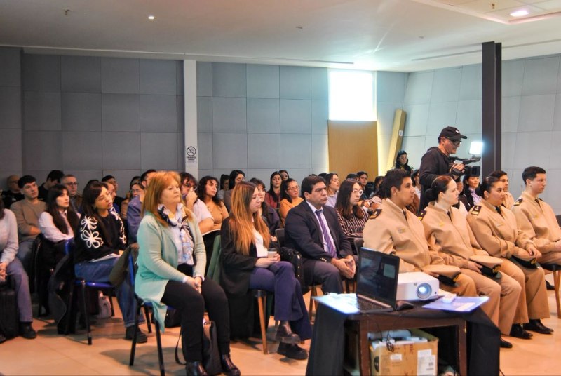 LA PROVINCIA ARTICULA ESTRATEGIAS INTERSECTORIALES Y CLÍNICAS PARA ABORDAR EL SUICIDIO